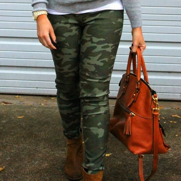 Reversible camouflage skinny  pants - Picture 1 of 7